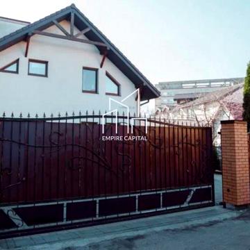2-поверховий цегляний будинок | Камін, паркінг, ландшафтний дизайн