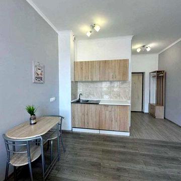 Продам квартиру с кап.  ремонтом на ул.  ген. Бочарова