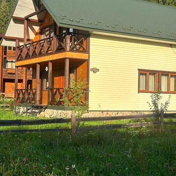 Продається чудовий будинок в Карпатах_N
