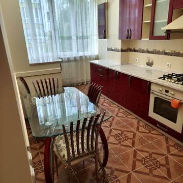 Продаж 2к Квартира Будівельників вулиця