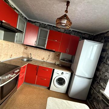 Професора Анатолія Бойка вул., 6