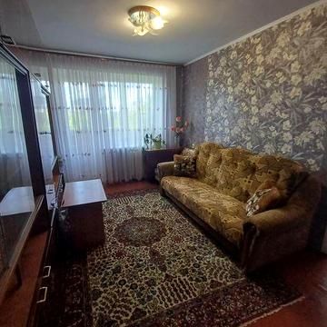 Продам 3х кімнатну на Довженко
