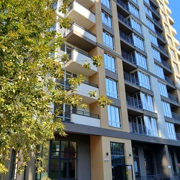 Крона парк 2 продам класну видову простору 1 к квартиру будинок зданий