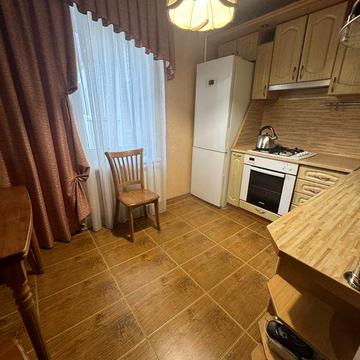 Продаж 3 кімн. квартири в центрі