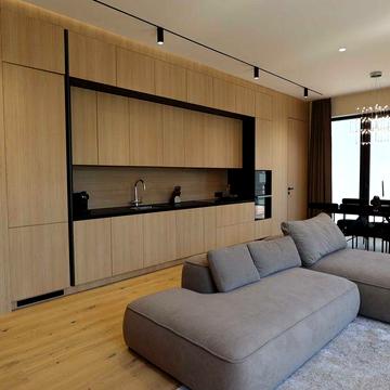 Готовий пентхаус з дизайнерським ремонтом Тячів ЖК SKY TOWERS