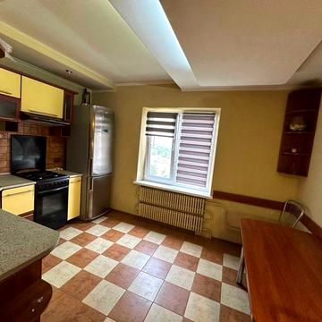 Продаж 2 к.кв. з ремонтом, 4й Южний мкр-н.