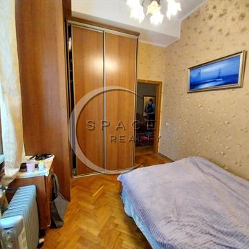 Лютеранська вул., 11-Б