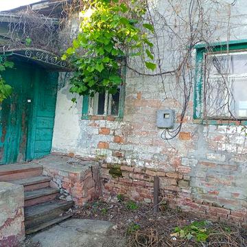 Будинок під дачу гарне місце.