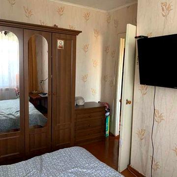 Продаю трикімнатну квартиру з автономним опаленням