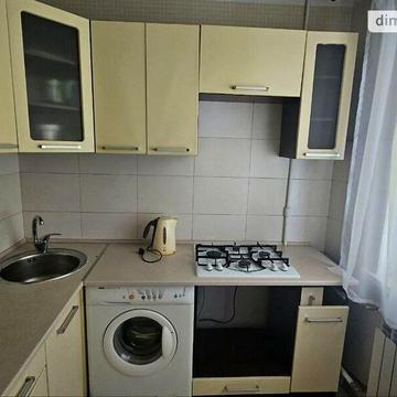 Продаж 1к Квартира Євгена Танцюри (Генерала Петрова) вулиця