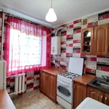 Сдам 1 ком . квартиру !