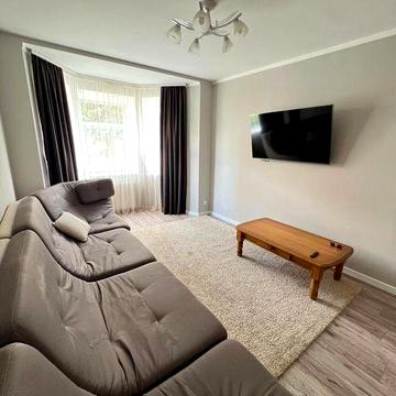 2х кімнатна квартира в центрі Коломиї, з сучасним ремонтом та технікою