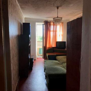 Продам 2-х кімнатну квартиру ЖК 1985 года застройщик