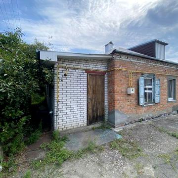 Продажа половини будинка район налогової.