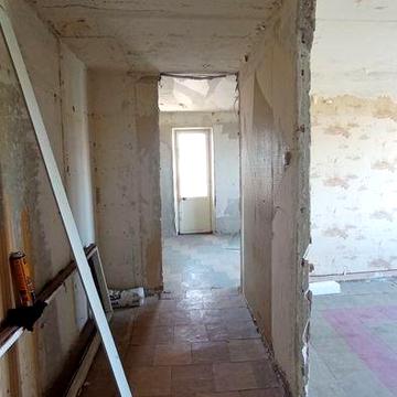 Продам 2- ком кв/Левый берег/ Березинка/ Караван