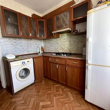 Продаж 2к Квартира Знаменська вулиця