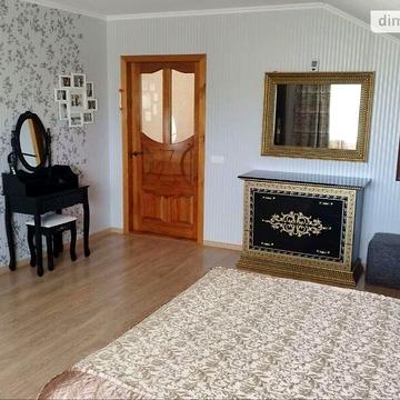 Продаж 3к Дім Тернопільська вулиця