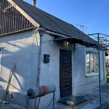 Продается дом с цветущим садом в селе Светлое