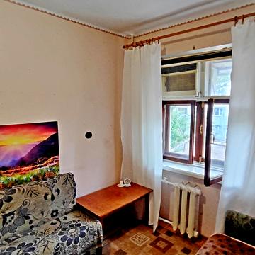 Шкільний пров., 4б