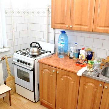 Пропозиція оренди 2х кімнатної квартири на вул. Караджича