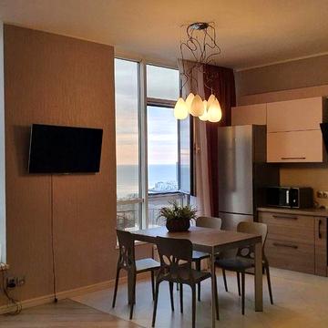 Аренда квартиры в Аркадии с видом на море.