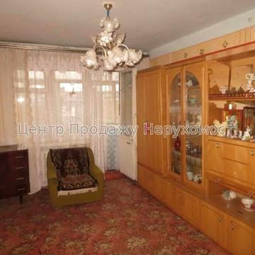 Продам 2-к квартиру під ремонт, пр-т Ювілейний