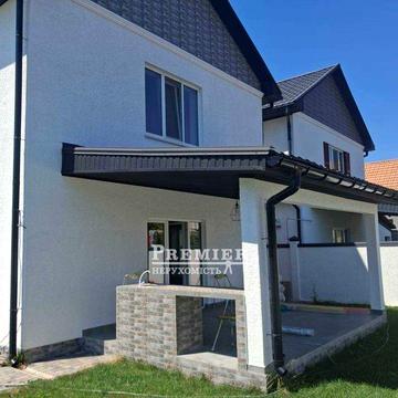 Продам будинок з ремонтом у Фонтанці