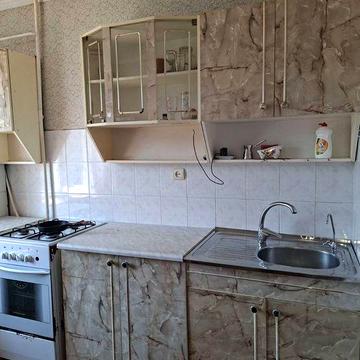 Сдам 2 ком квартиру на Заболотного