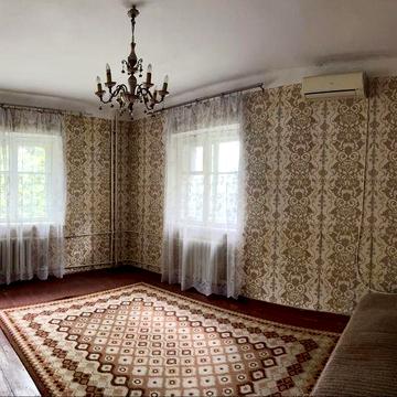 Продается 2 ком. полнометражная квартира в р-не Металлургов , 2/4