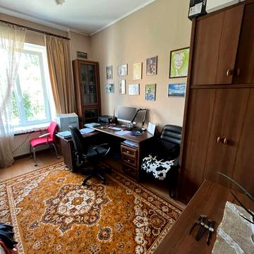 проспект Коцюбинського, 32
