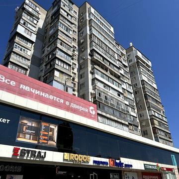 Середньофонтанська вул., 12а