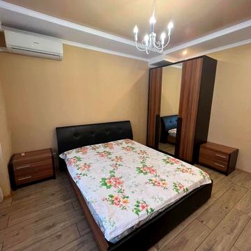 Дмитра Яворницького просп. (Карла Маркса), 58
