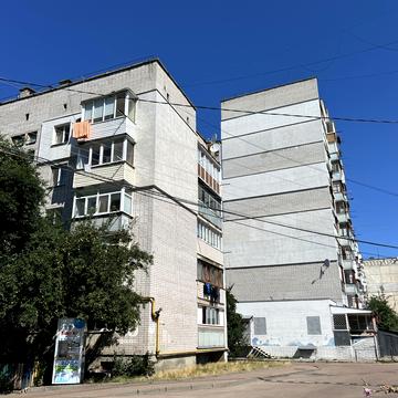 Крошенська вул., 16