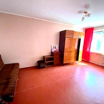 Продам 1 к квартиру на вул.О.Антонова 0627