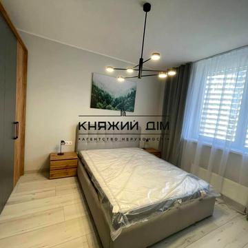 Воскресенська вул., 2-В