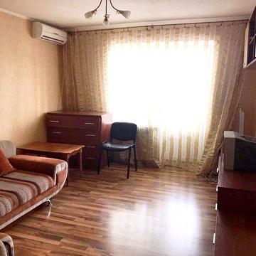 продаж 1 кімнатної квартири по вул. Космічній