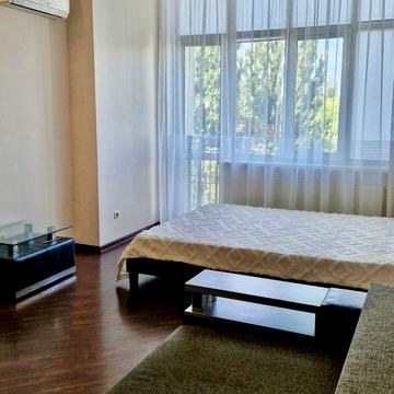 Білоруська вул., 3