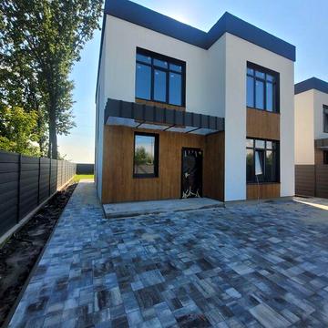 Продаж 4к Дім Садова вулиця