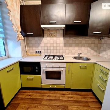 Довгострокова оренда 2к Квартира Степана Бандери (Льва Толстого) вулиця