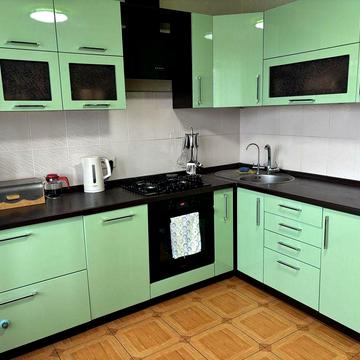 Продам 2кім.квартиру вул.Харківська( Декабристів), м. Бровари SL