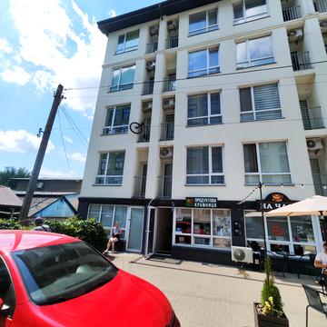 Сергія Колоса вул., 3