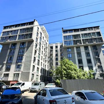 Камянська вул. (Дніпродзержинська), 123