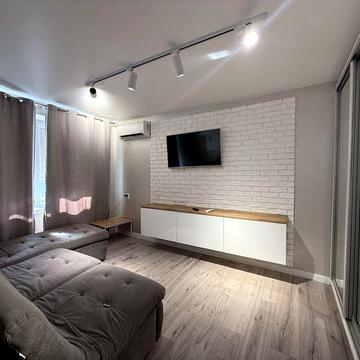 Оренда сучасної, просторої квартири в р-н Лучеська, Відродження.