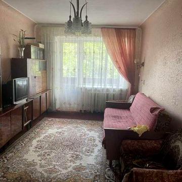 Продаж 2к квартири на Подолі в цегляному будинку 3 поверх