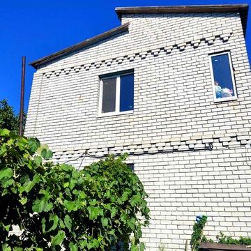 Сдам будинок порядній сім"ї