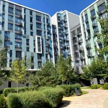 Продам 1-кімн квартиру 41.5м в ЖК "Республіка", поруч м. Теремки