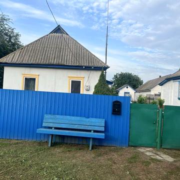 продається будинок с. Коломиці
