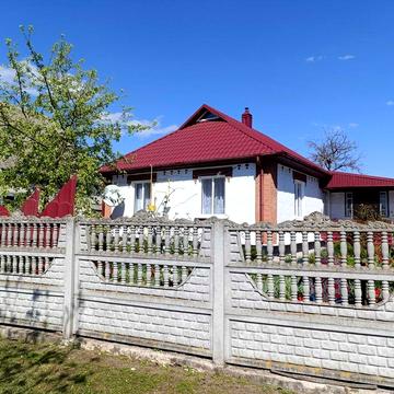 Приватний будинок