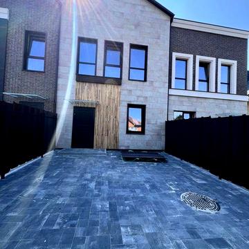 Чудовий таун в Святопетрівському, 100м2, Газ, без комісії