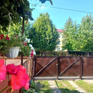 Вул. Загорська,, 7 сот, рн ліцею ( під бізнес чи житло), при центр дор